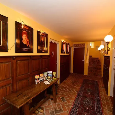 Hotell And Restaurant Fru Larsen Kongstrup