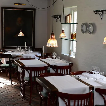 And Restaurant Fru Larsen 4* Kongstrup