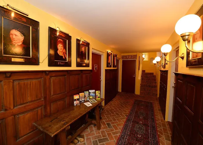 فندق And Restaurant Fru Larsen Kongstrup